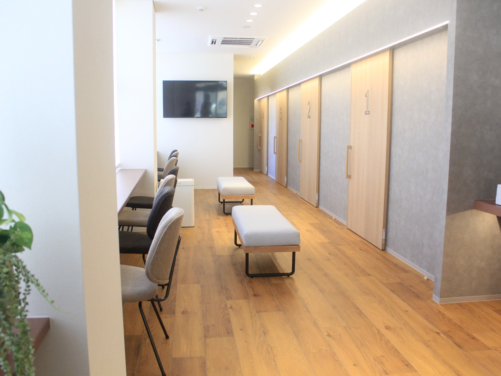 待合室｜グッドモーニングデンタル
